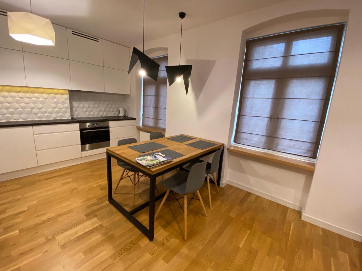 Stylowy 2-Pokojowy Apartament 5 Min. Od Rynku Vratislav Exteriér fotografie