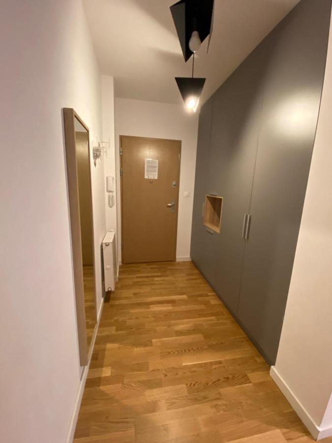 Stylowy 2-Pokojowy Apartament 5 Min. Od Rynku Vratislav Exteriér fotografie