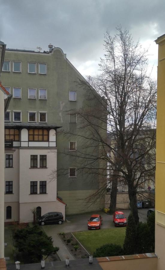 Stylowy 2-Pokojowy Apartament 5 Min. Od Rynku Vratislav Exteriér fotografie