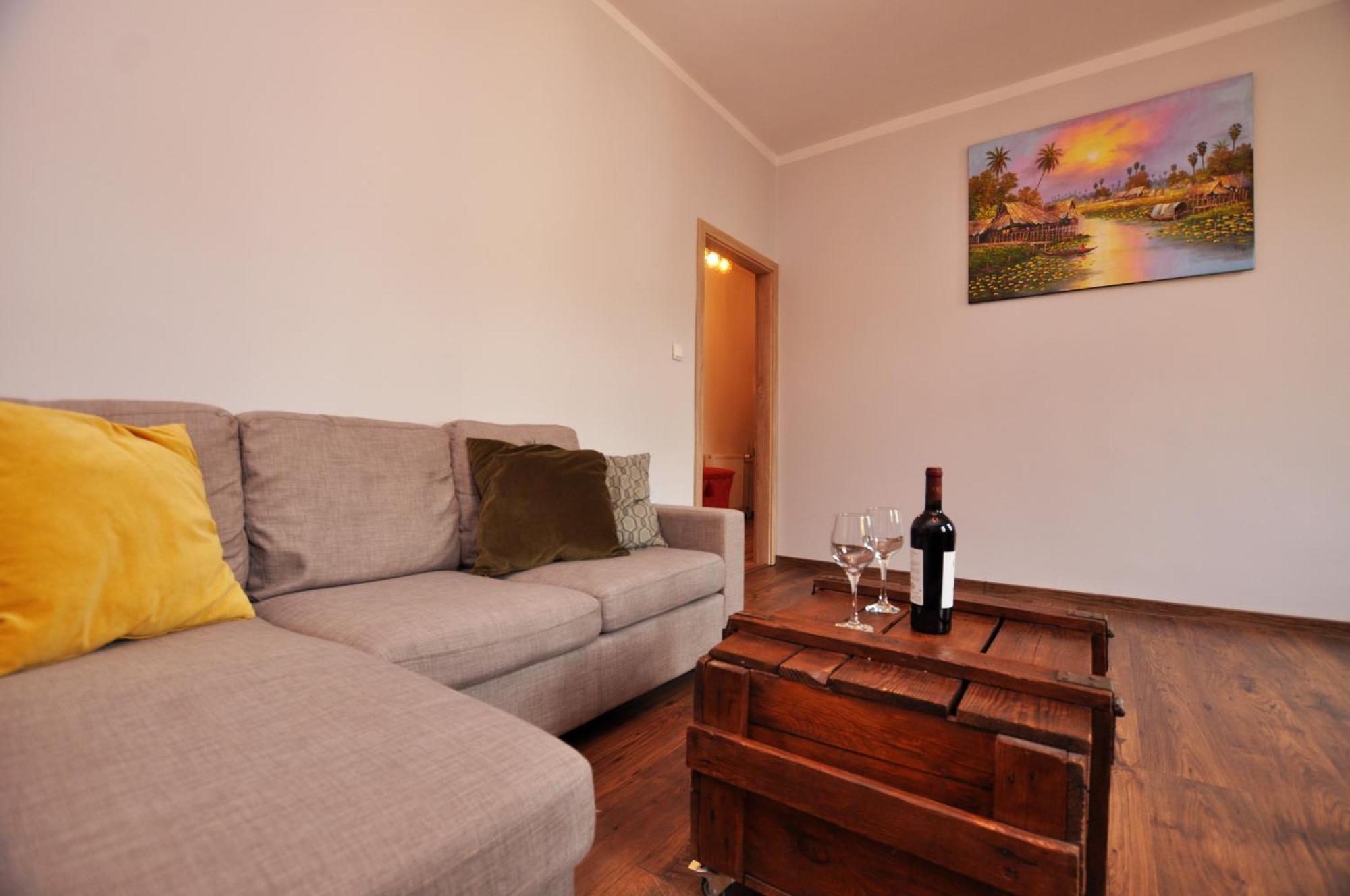 Stylowy 2-Pokojowy Apartament 5 Min. Od Rynku Vratislav Exteriér fotografie